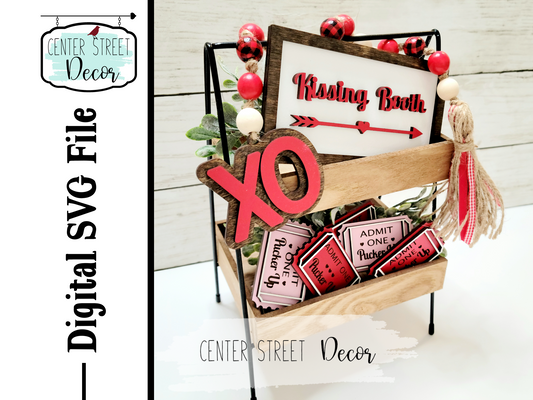 Kissing Booth Tiered Tray